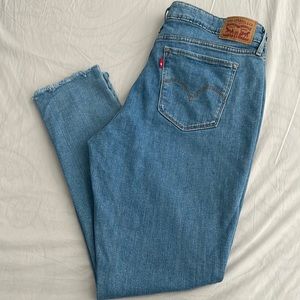 Levi’s Skinny 711 Denim Jeans - color azure stone